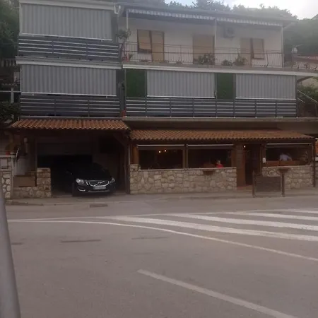 Nena Ponte Appartement